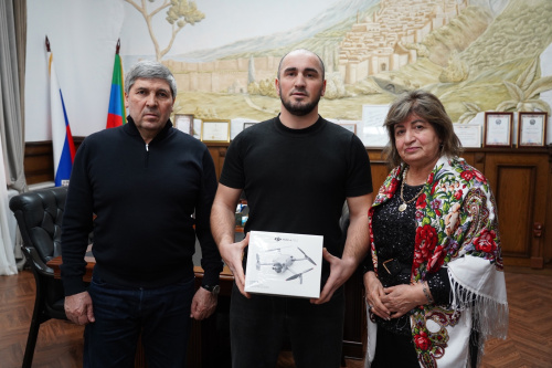Еще один квадрокоптер передан в зону СВО